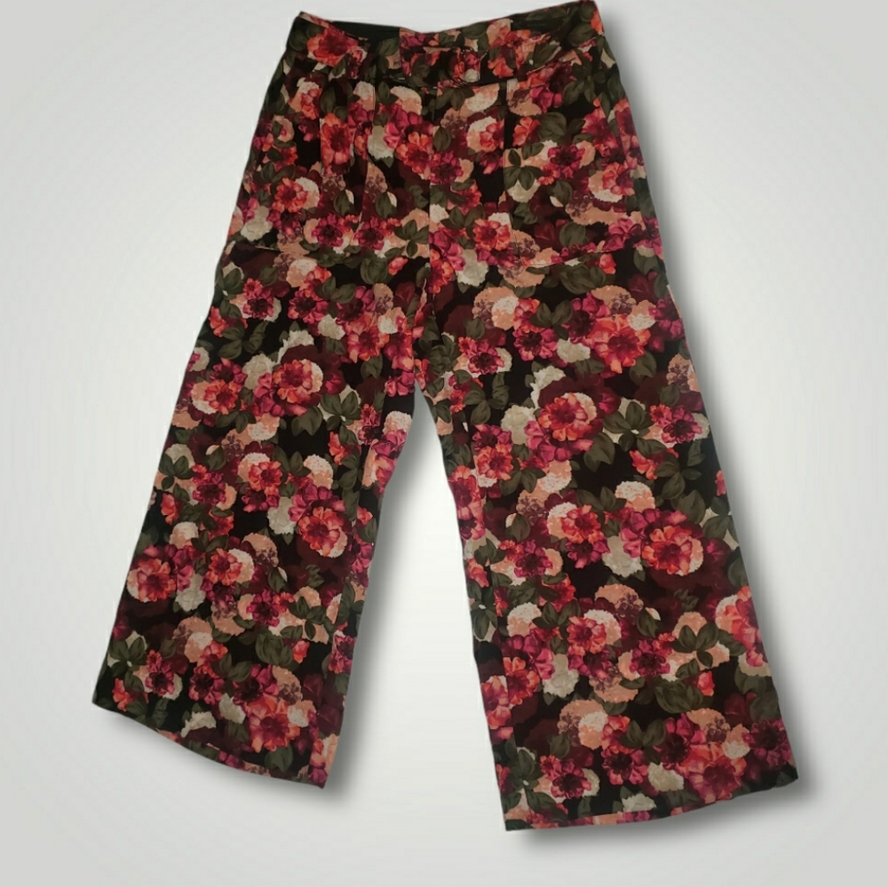 Banana Republic Blake Crop Floral Wide Leg Pants - Picture 3 of 6